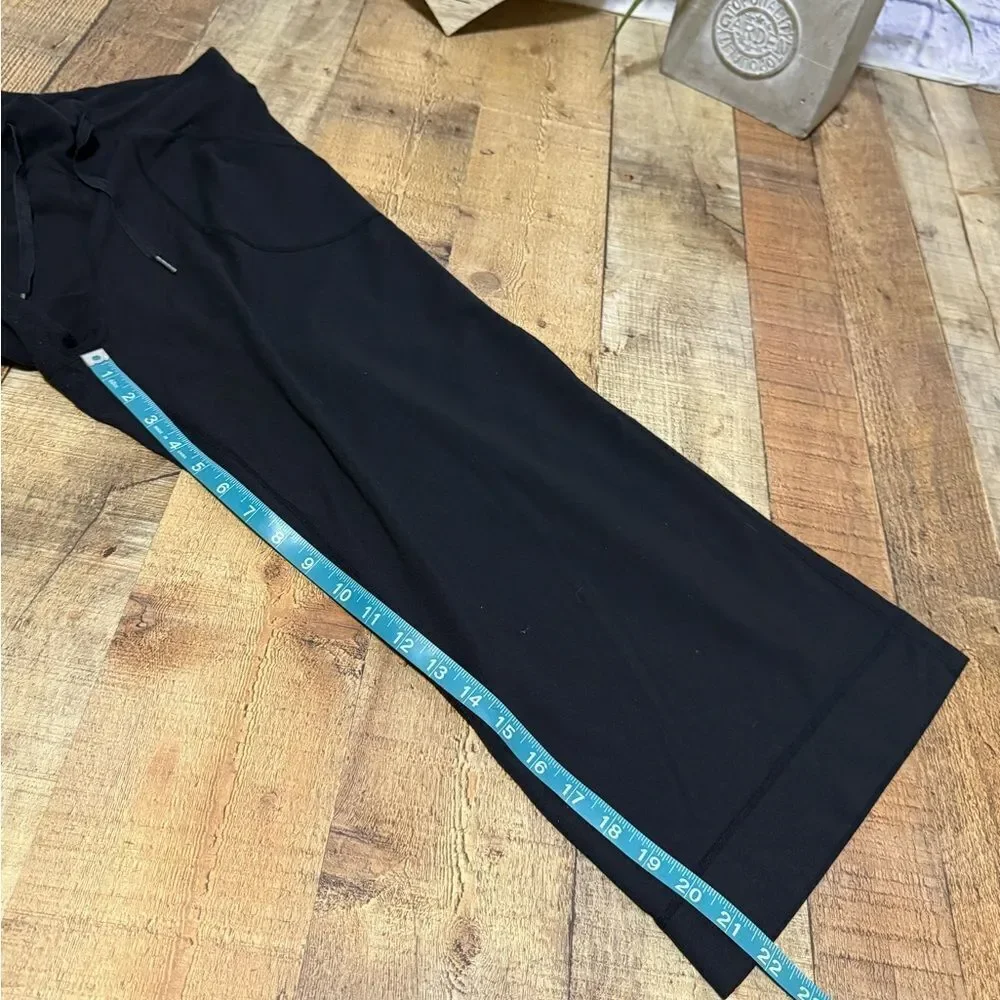Lululemon wide leg crop yoga pants black